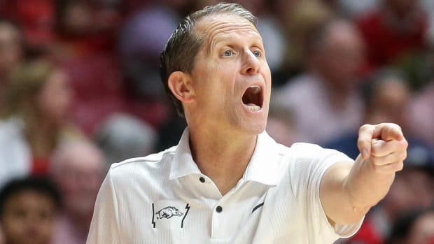 Razorbacks' Eric Musselman against Alabama